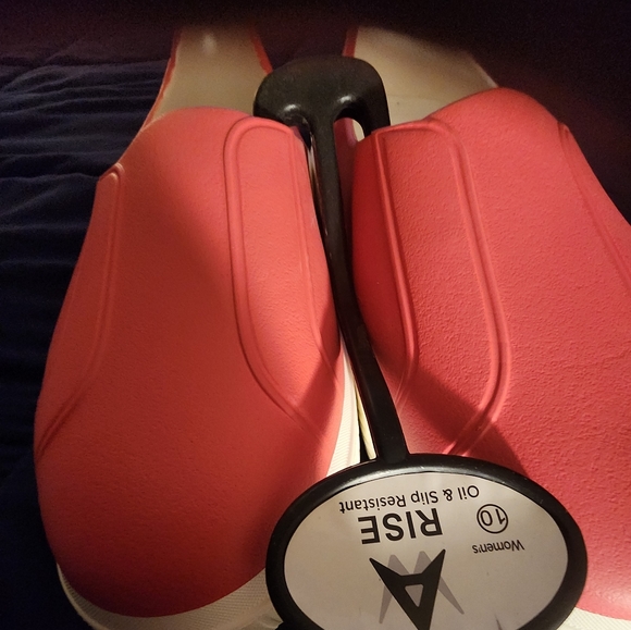 Slip-on shoes - Picture 5 of 7